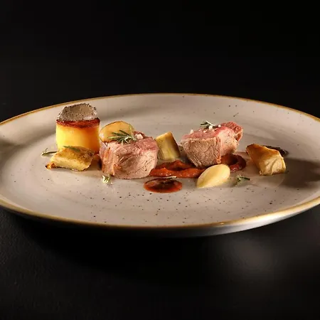 Boutique-hotel Restaurant L'atelier D'epicure Logis 3* Castels