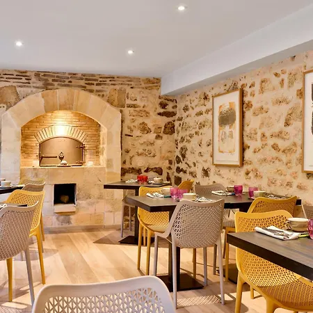 Boutique-hotel Restaurant L'atelier D'epicure Logis Hotel 3*