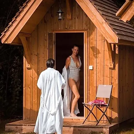 Boutique-hotel Restaurant L'atelier D'epicure Logis Hotel Castels